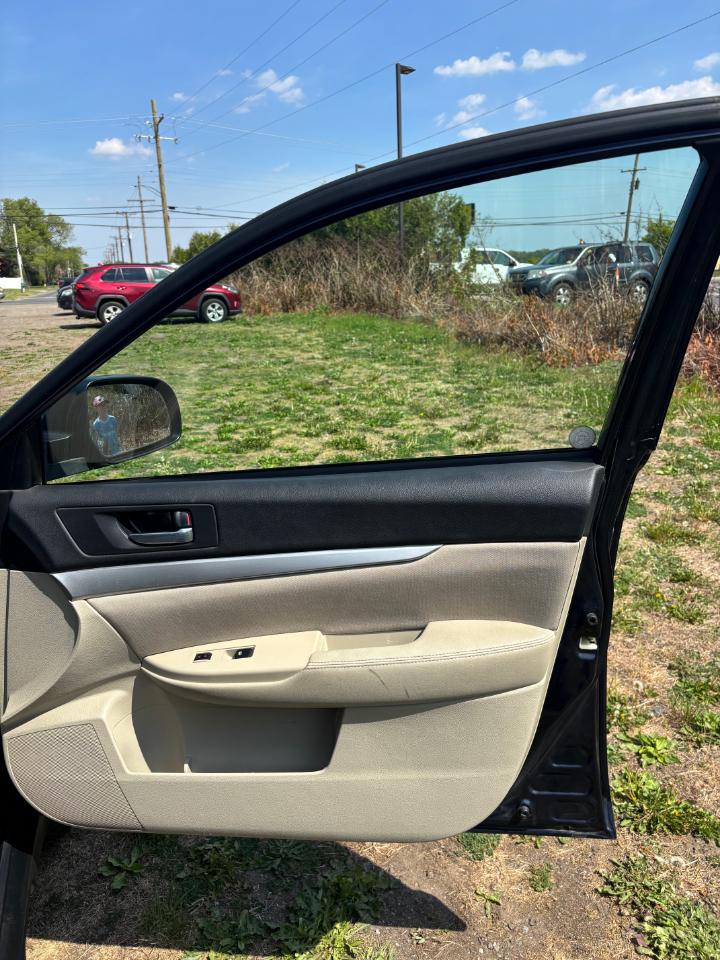 Subaru Outback 2.5i Premium 2014