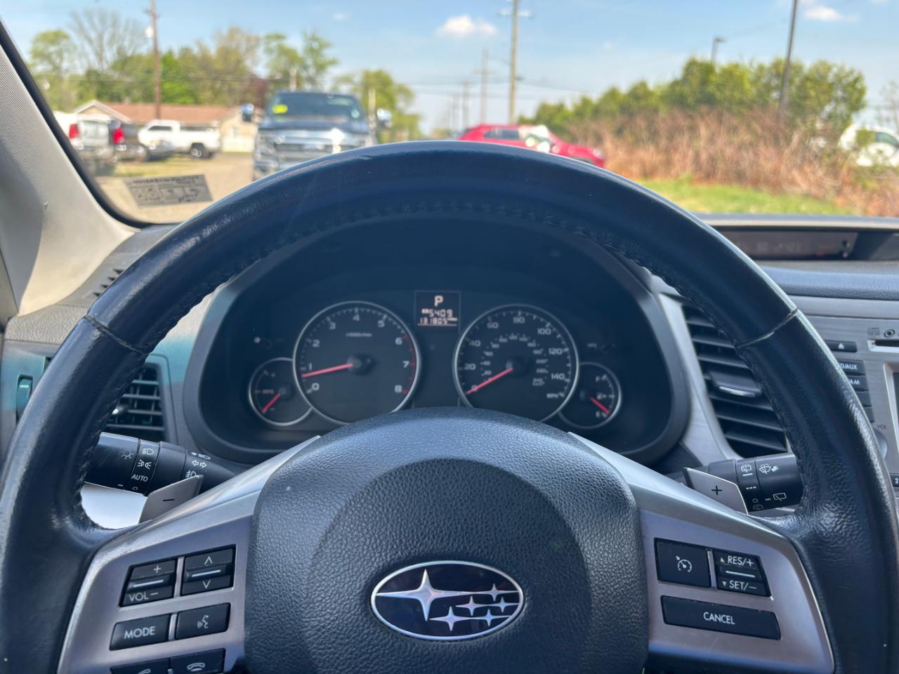 Subaru Outback 2.5i Premium 2014