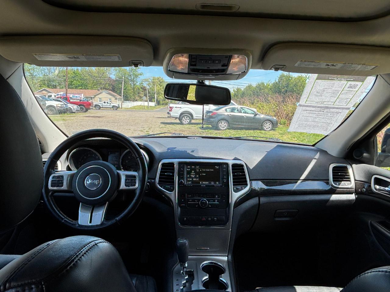 Jeep Grand Cherokee Laredo 2011