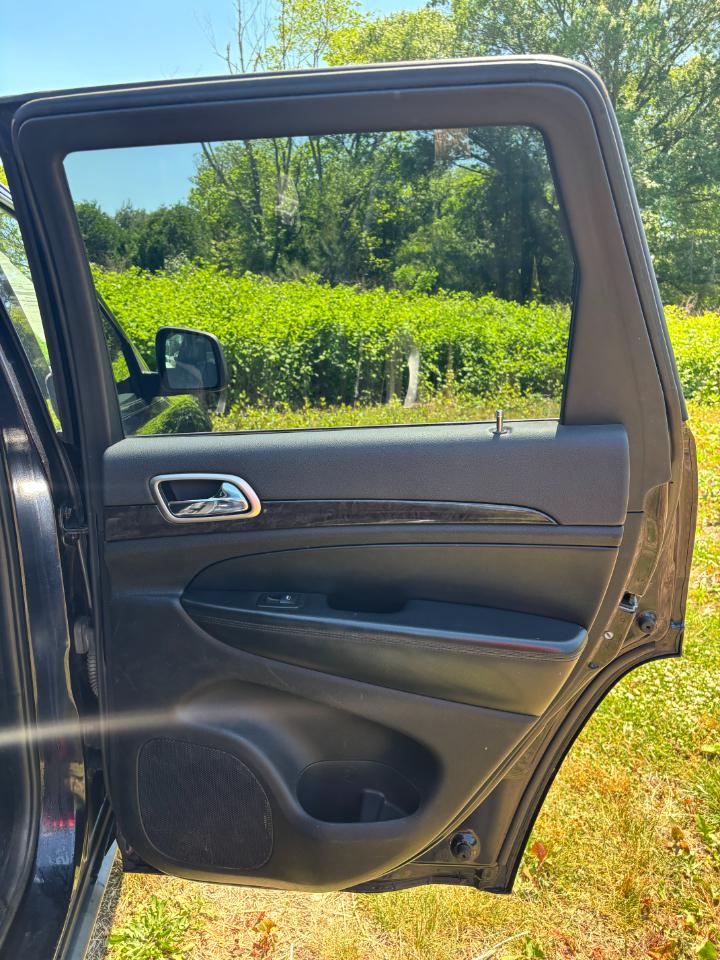 Jeep Grand Cherokee Laredo 2011