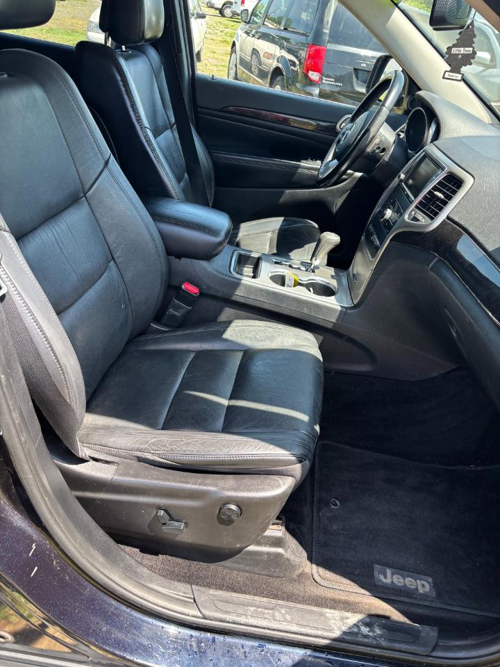 Jeep Grand Cherokee Laredo 2011