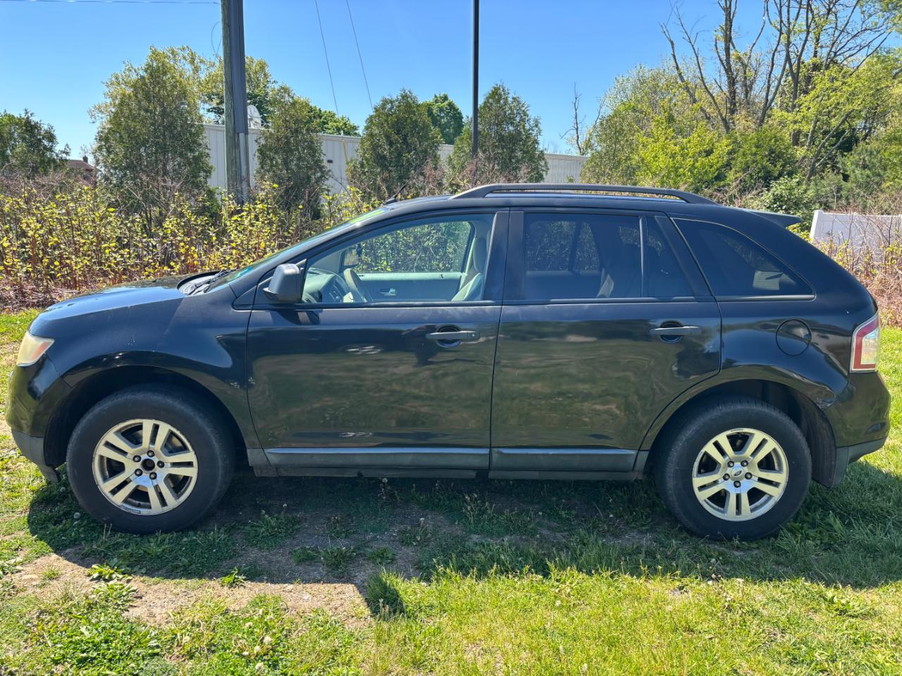 Ford Edge 4dr SE FWD 2010