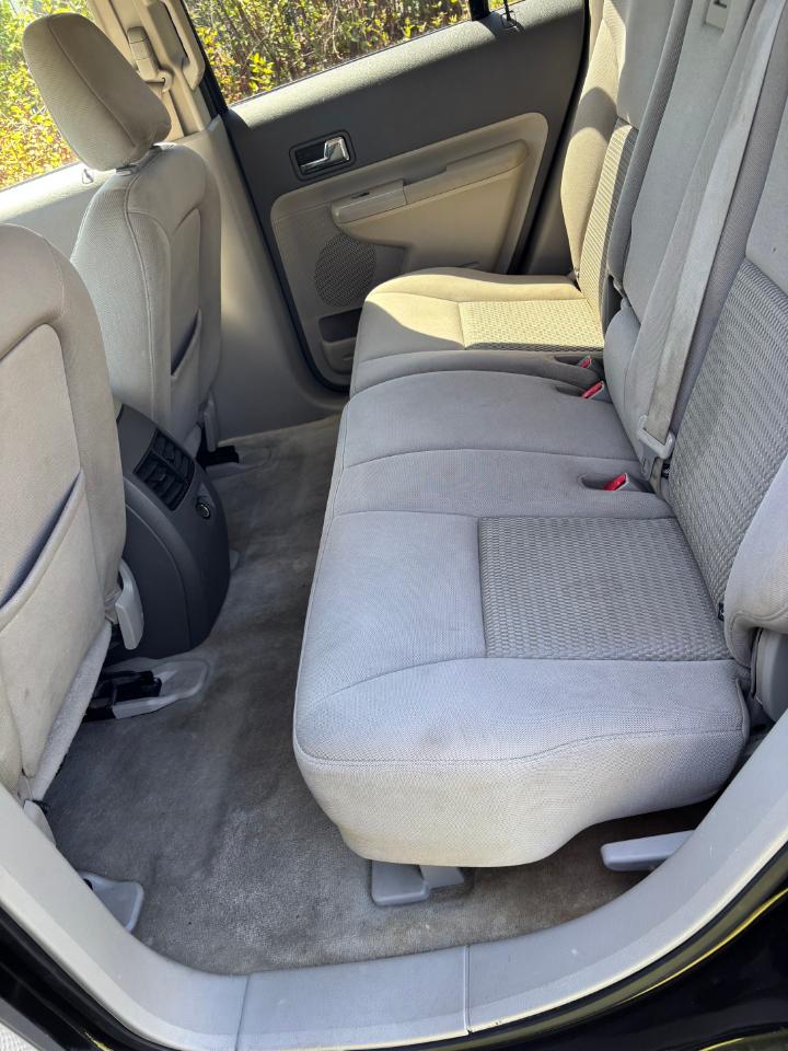 Ford Edge 4dr SE FWD 2010