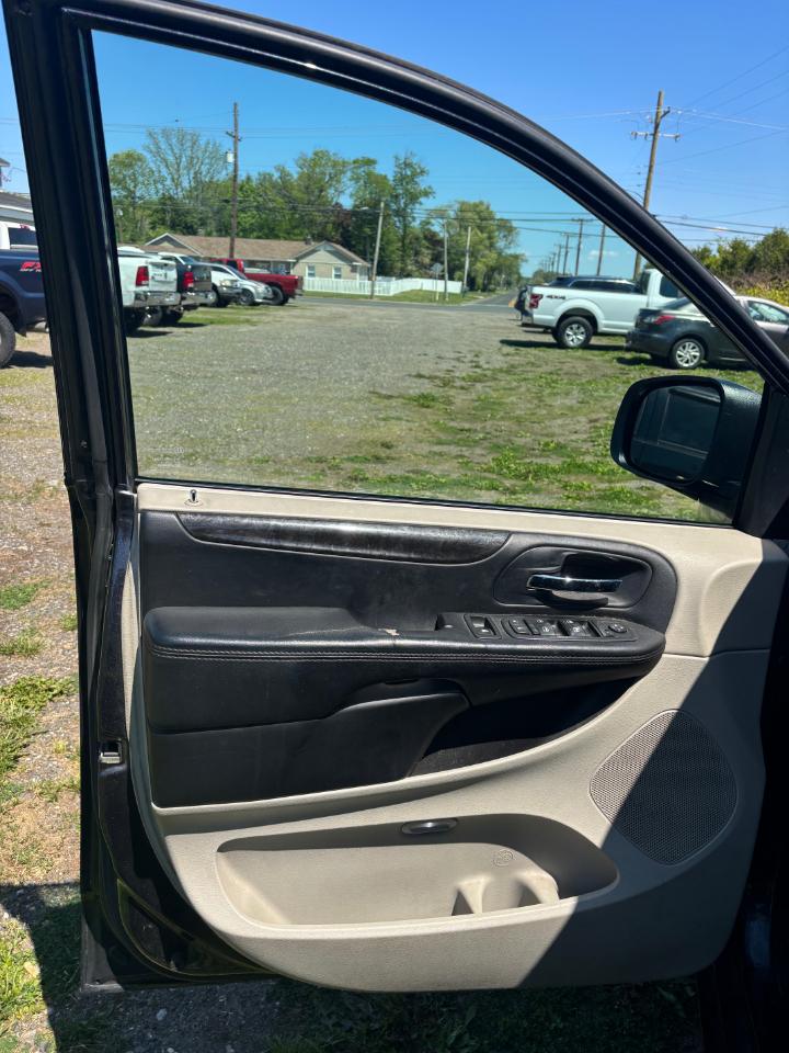 Dodge Grand Caravan SXT 2014