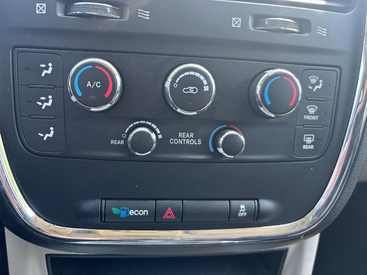Dodge Grand Caravan SXT 2014