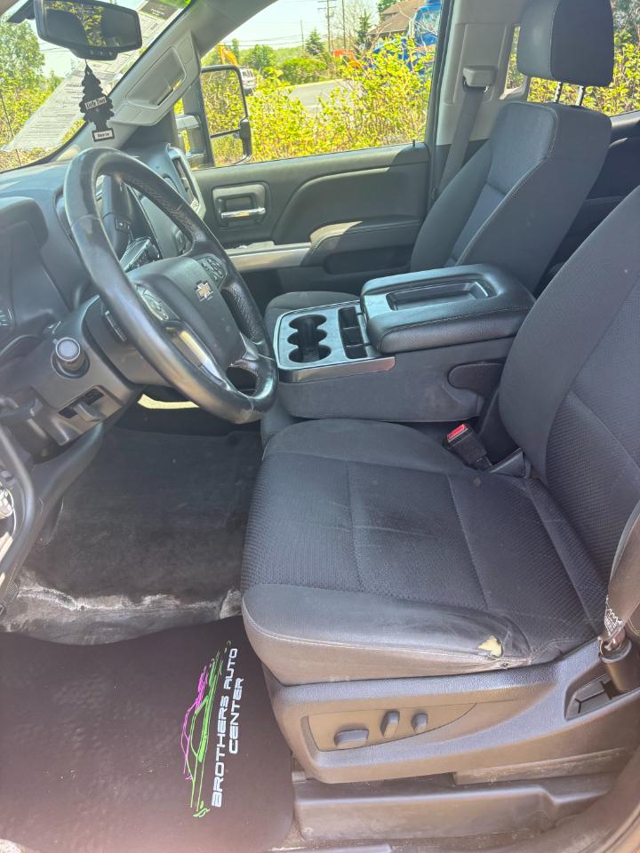 Chevrolet Silverado 2500HD LT Crew Cab 4WD 2017