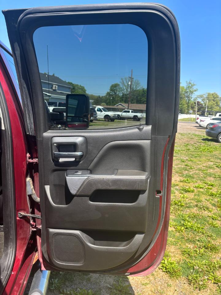 Chevrolet Silverado 2500HD LT Crew Cab 4WD 2017