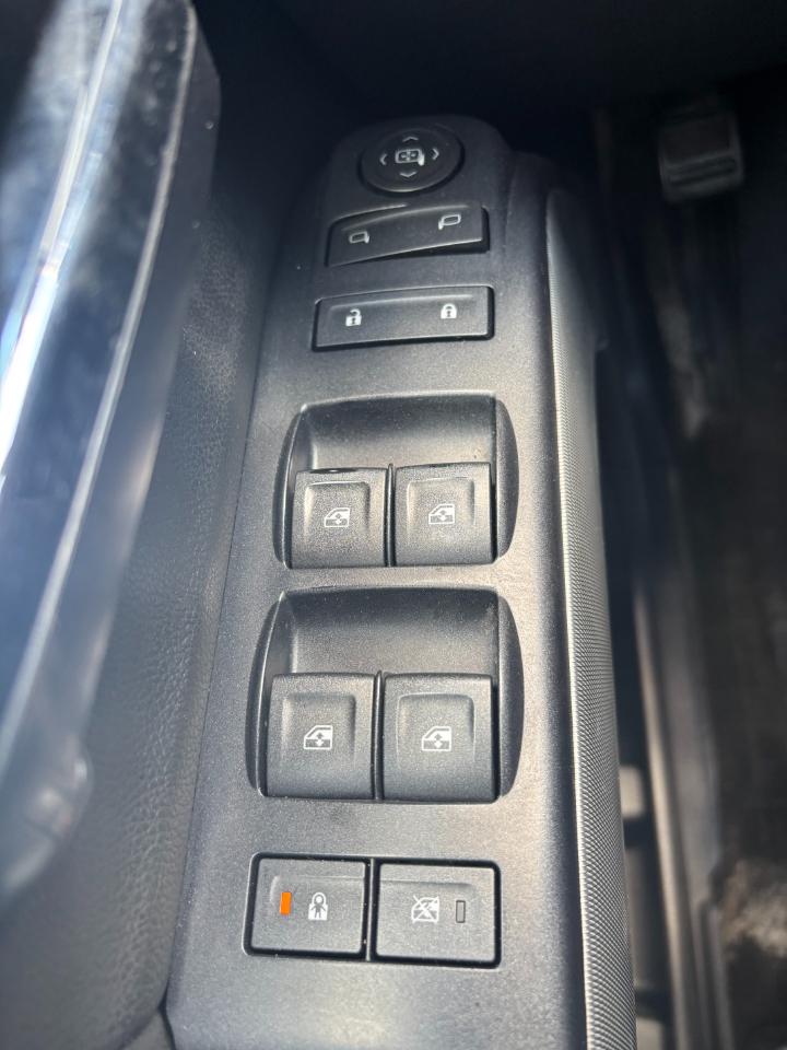 Chevrolet Silverado 2500HD LT Crew Cab 4WD 2017