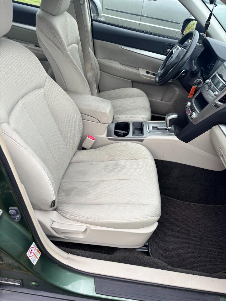 Subaru Outback 2.5i 2012