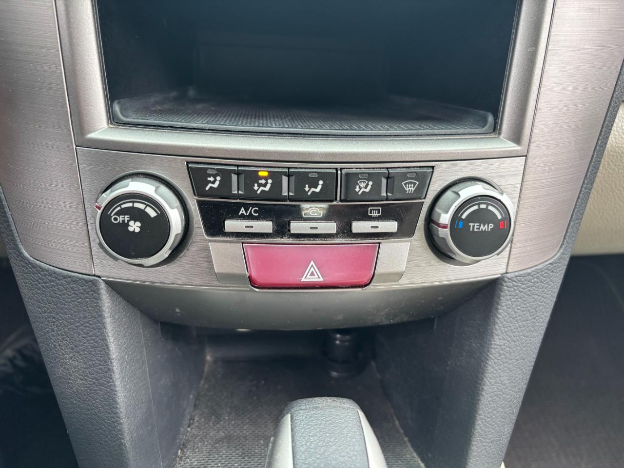 Subaru Outback 2.5i 2012