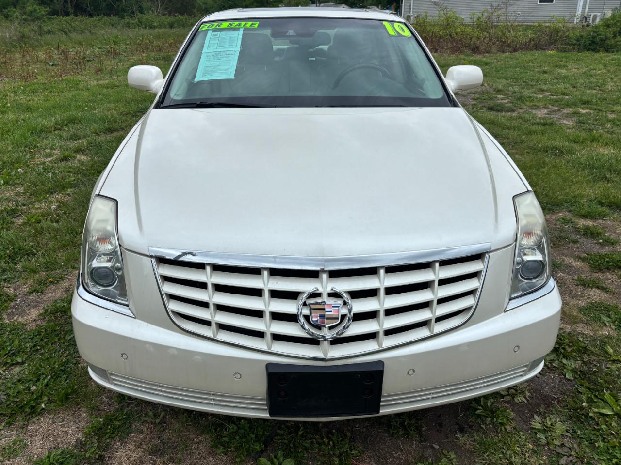 Cadillac DTS Premium w/ Navi 2010