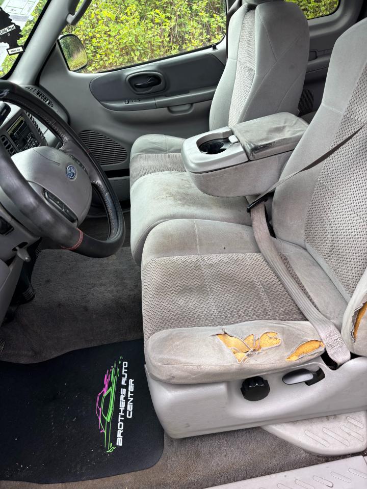 Ford F-150 Heritage Supercab 139" XLT 2004
