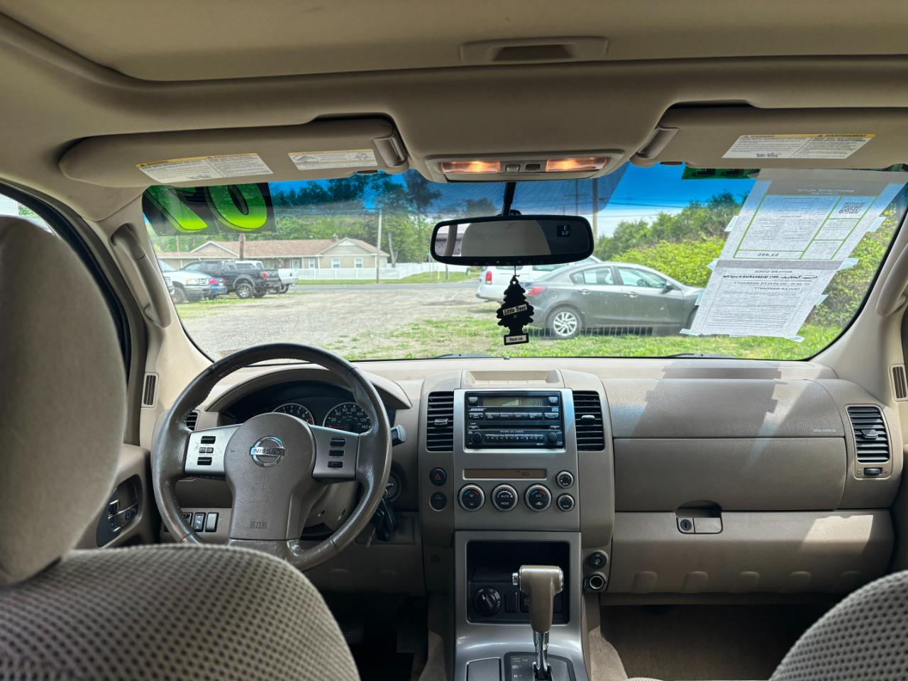 Nissan Pathfinder SE 2007
