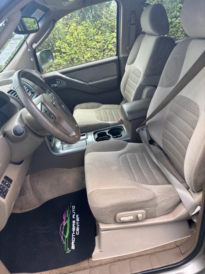 Nissan Pathfinder SE 2007