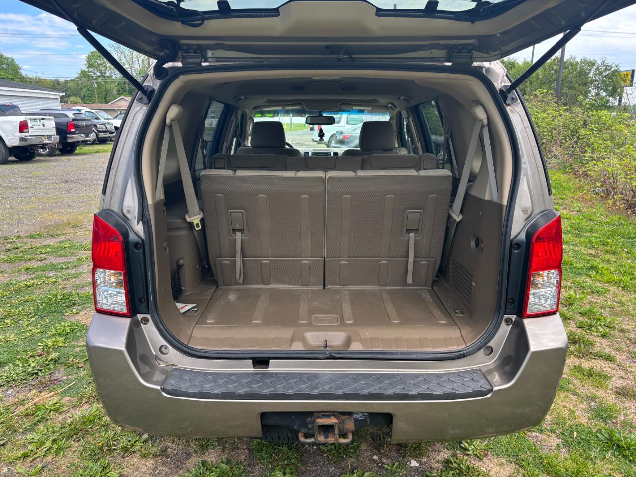 Nissan Pathfinder SE 2007