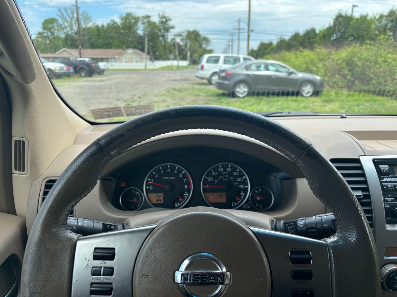 Nissan Pathfinder SE 2007