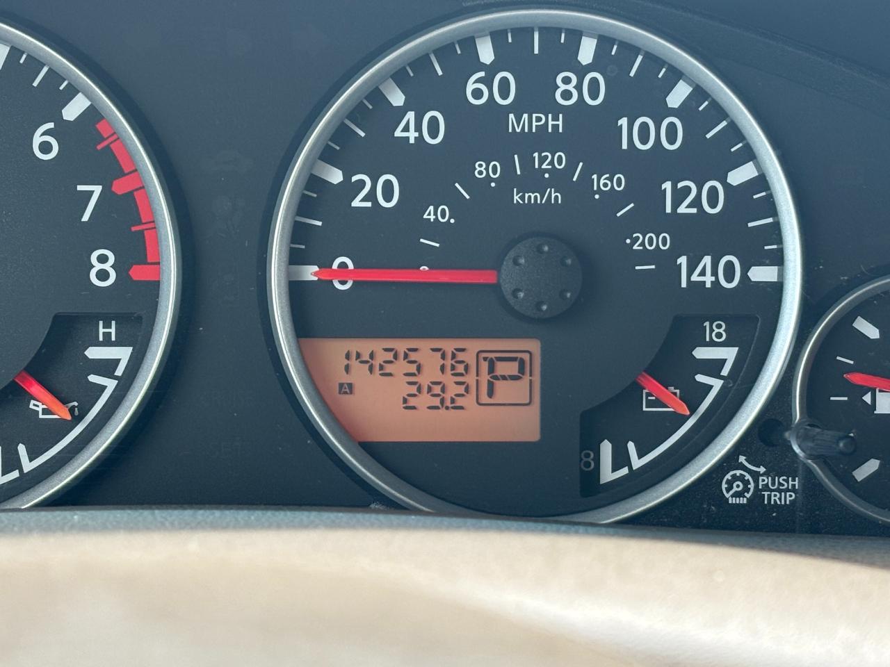 Nissan Pathfinder SE 2007