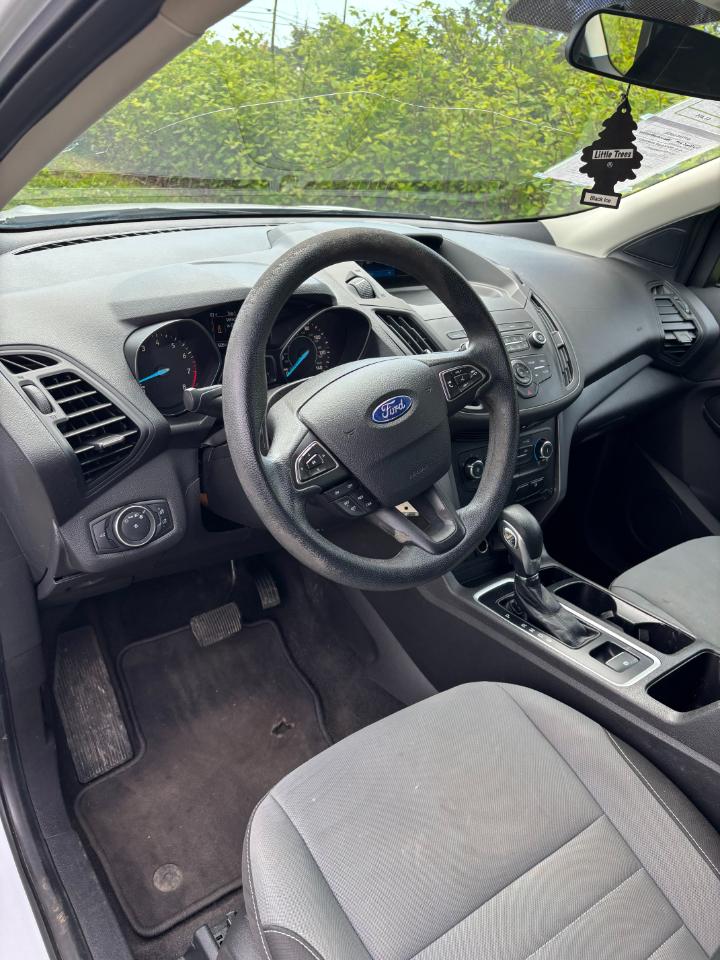 Ford Escape S FWD 2019