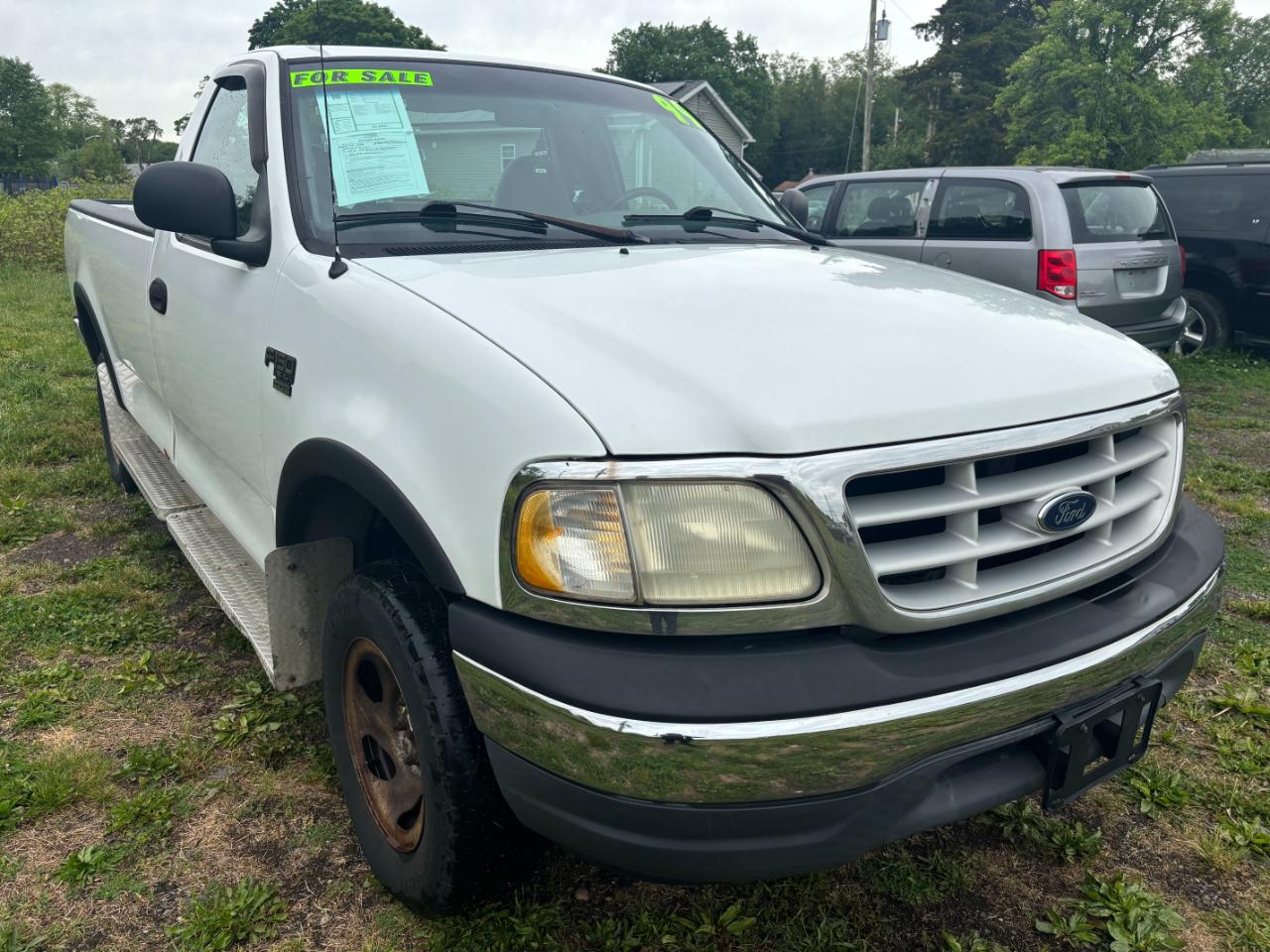 Ford F-150 Reg Cab 120" 4WD 1999
