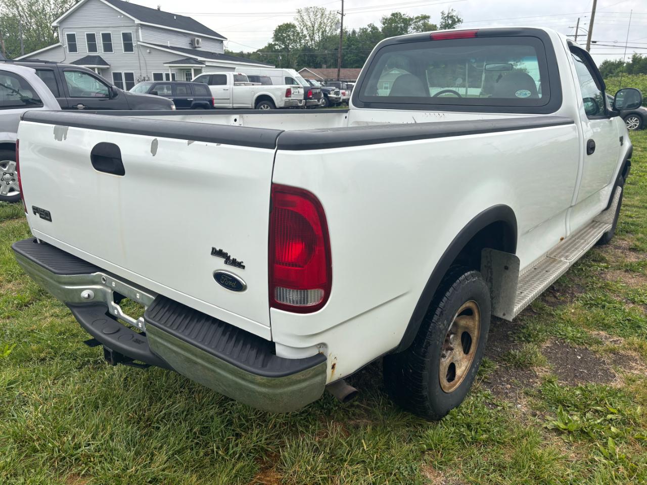 Ford F-150 Reg Cab 120" 4WD 1999
