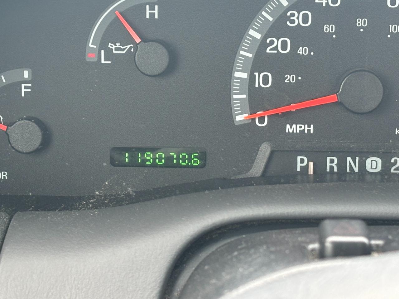 Ford F-150 Reg Cab 120" 4WD 1999