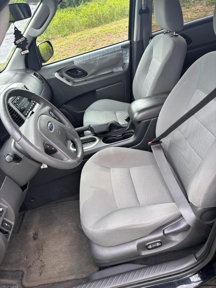 Ford Escape 4dr 2.3L XLT 4WD 2006