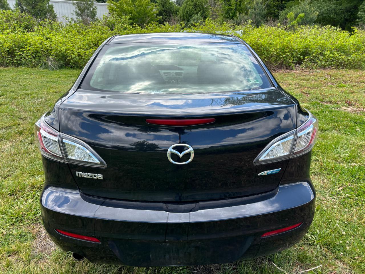 Mazda MAZDA3 i Touring 2012