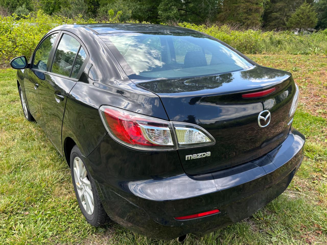 Mazda MAZDA3 i Touring 2012