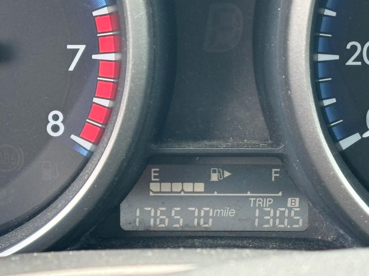 Mazda MAZDA3 i Touring 2012