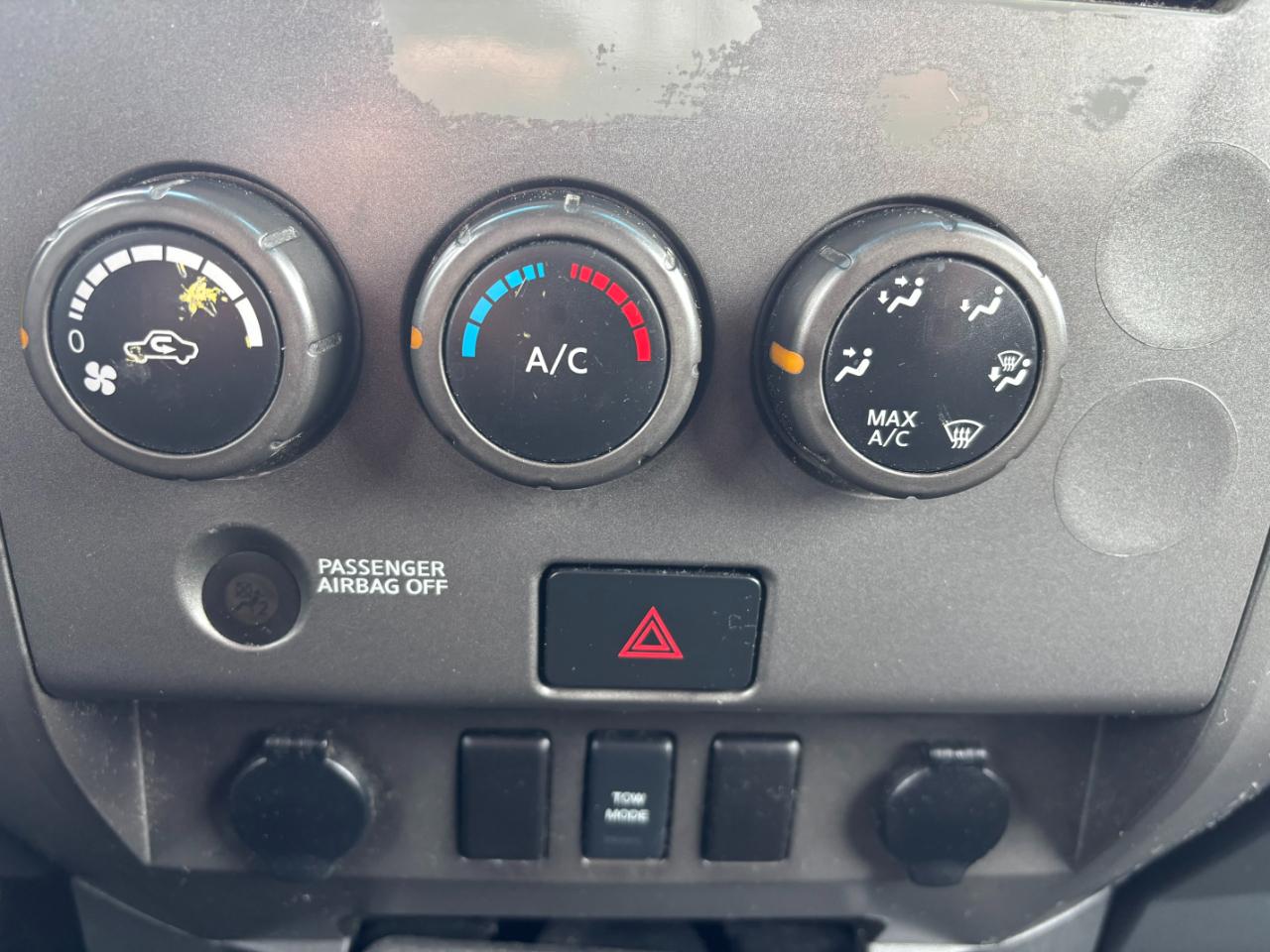 Nissan Titan SE 2008
