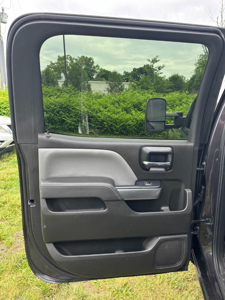 Chevrolet Silverado 1500 4WD Crew Cab 143.5" LT w/1LT 2014