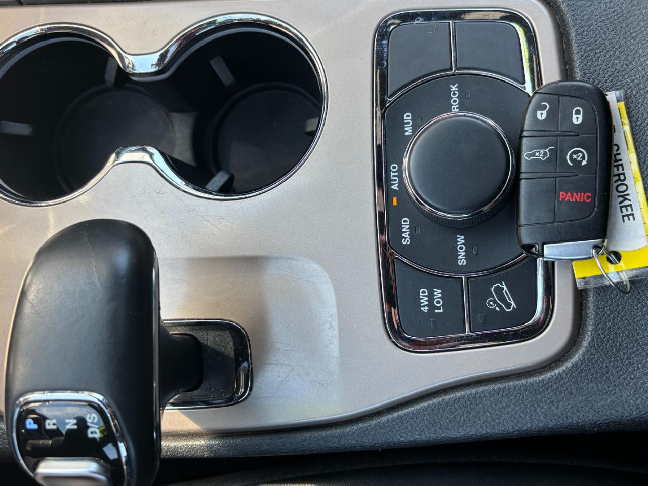 Jeep Grand Cherokee Limited 2015