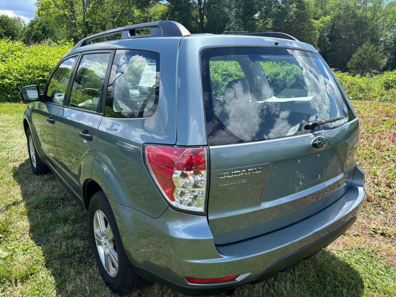 Subaru Forester 2.5X 2011