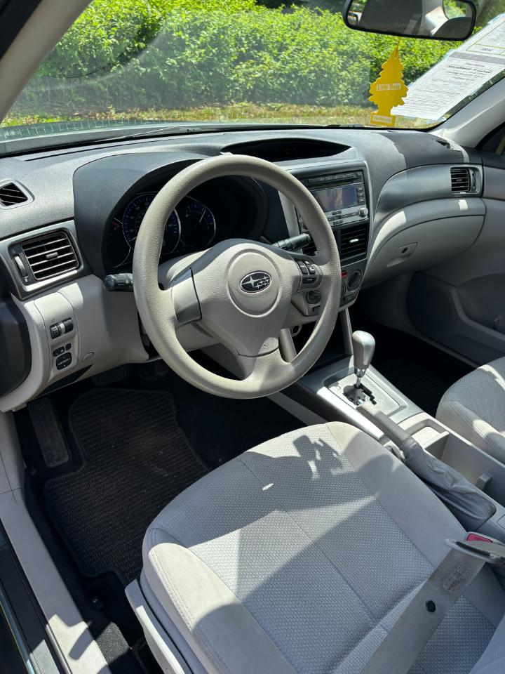 Subaru Forester 2.5X 2011