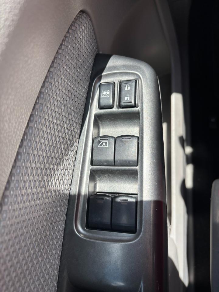 Subaru Forester 2.5X 2011