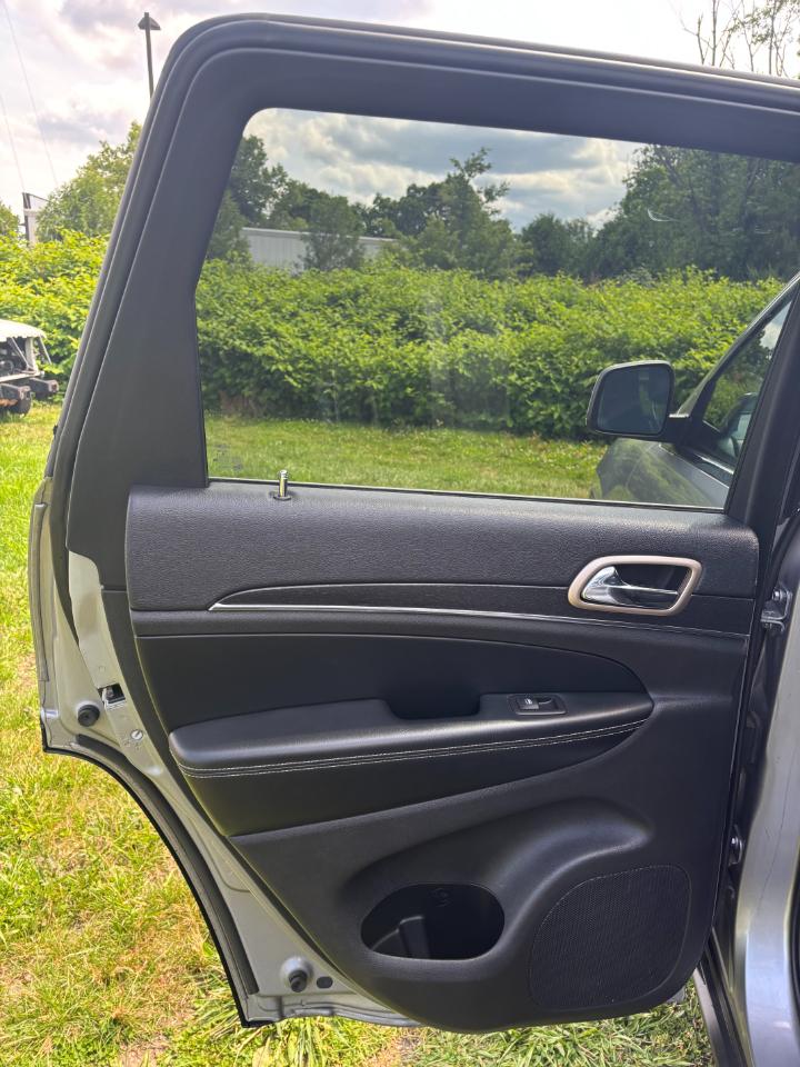 Jeep Grand Cherokee Limited 2015