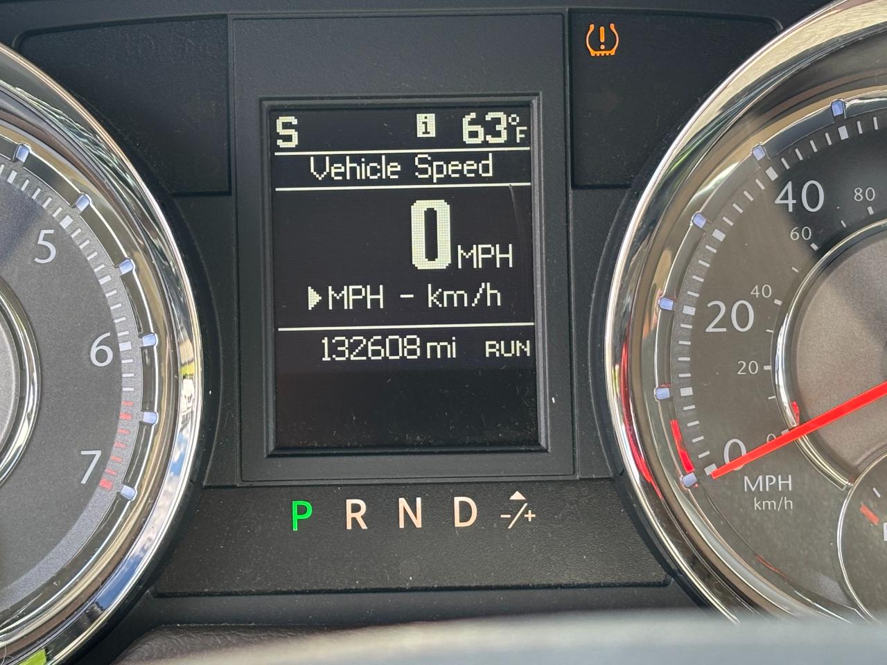 Chrysler Town & Country Touring-L 2013