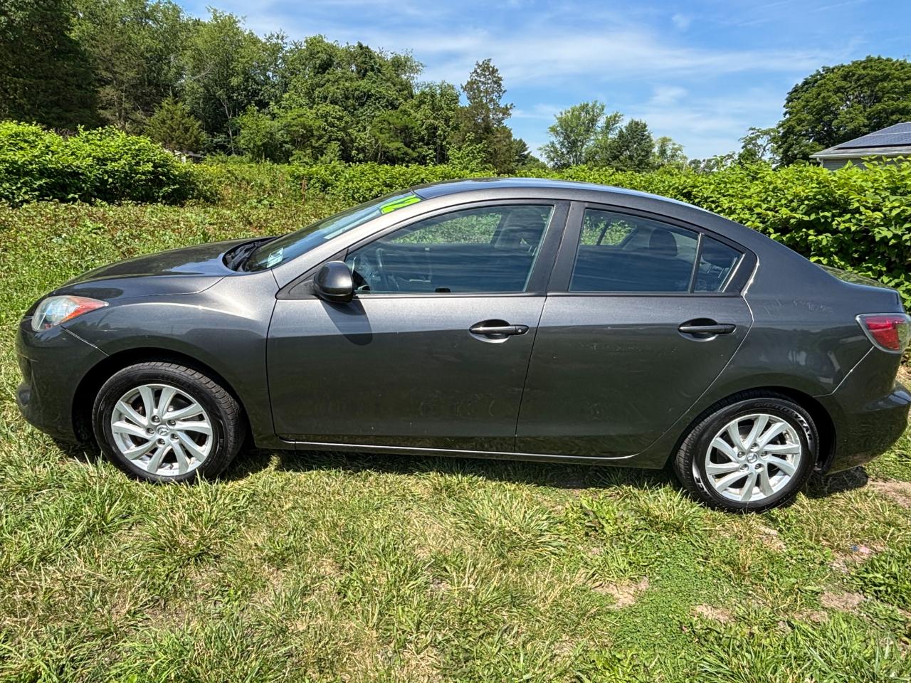 Mazda MAZDA3 i Touring 2012