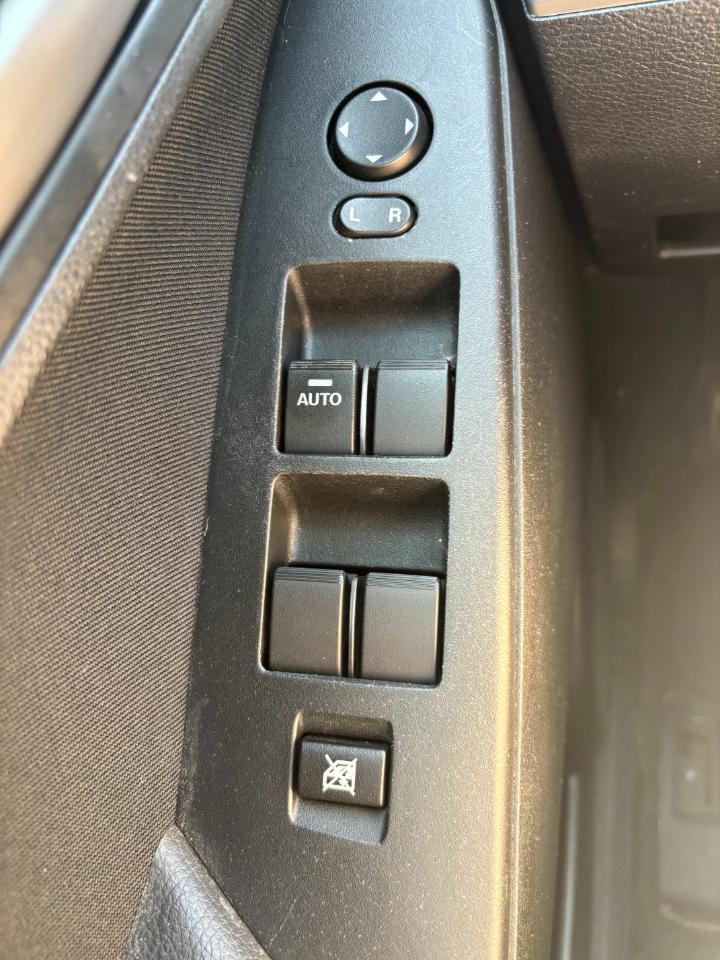 Mazda MAZDA3 i Touring 2012
