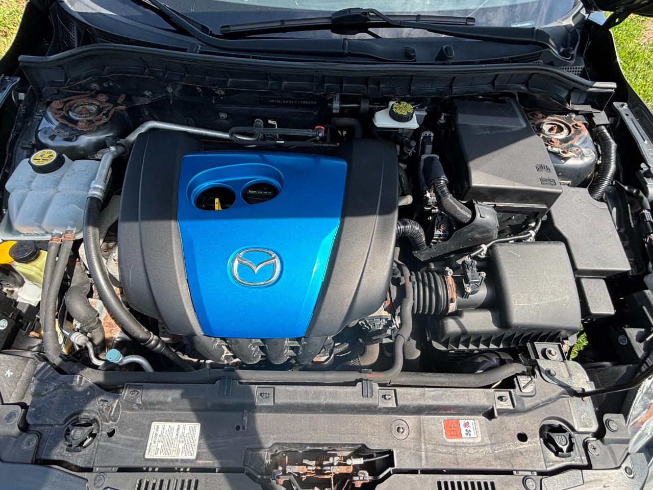Mazda MAZDA3 i Touring 2012