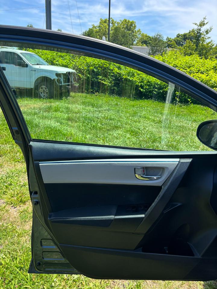 Toyota Corolla 4dr Sdn CVT LE Premium (Natl) 2014
