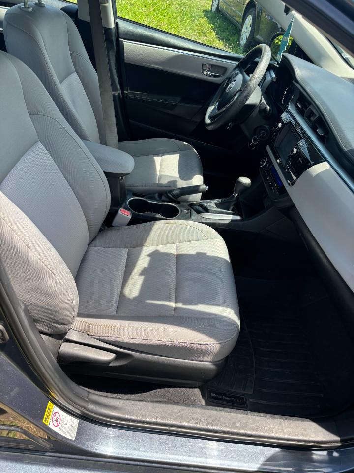 Toyota Corolla 4dr Sdn CVT LE Premium (Natl) 2014
