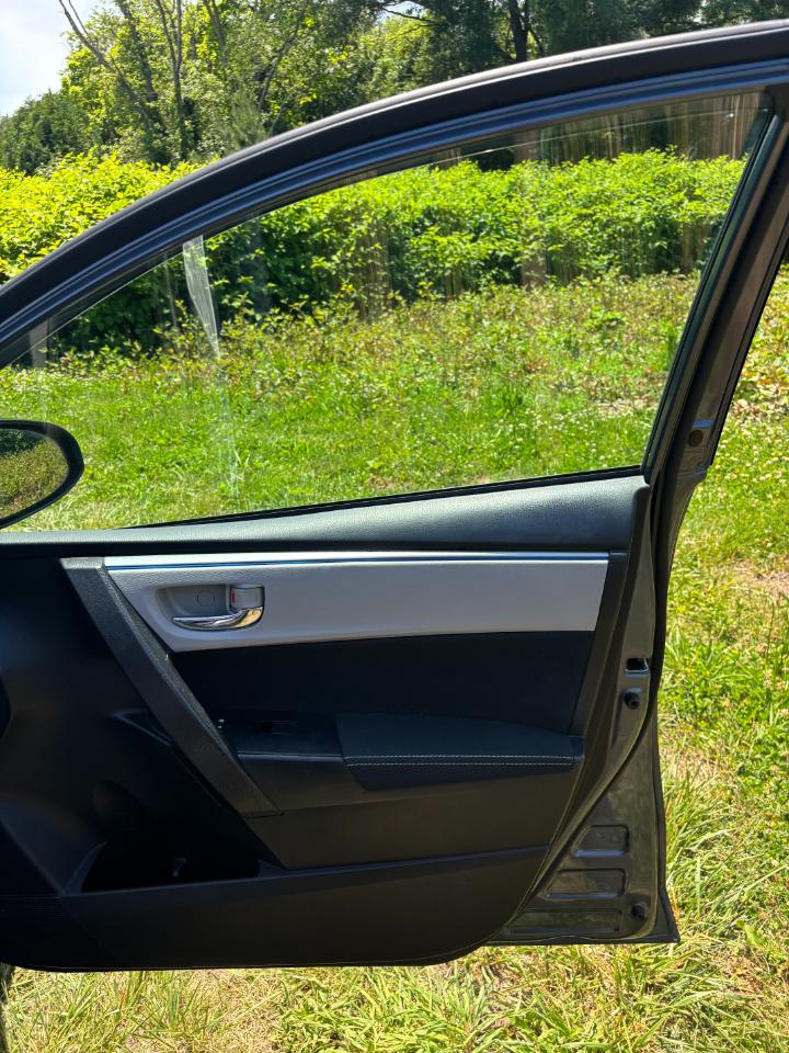 Toyota Corolla 4dr Sdn CVT LE Premium (Natl) 2014