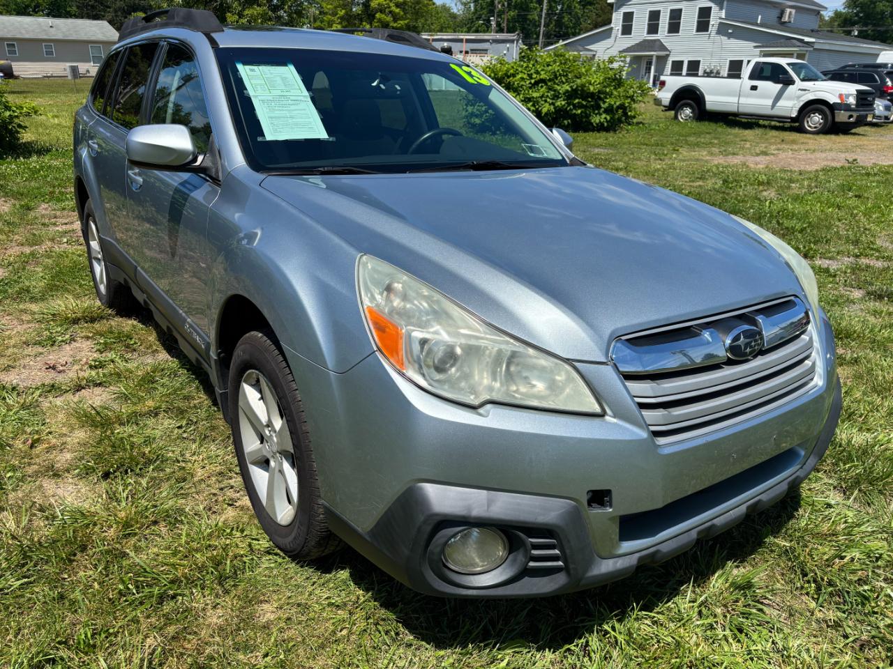 Subaru Outback 4dr Wgn H4 Auto 2.5i Premium 2013