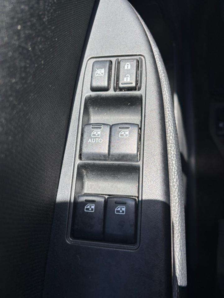 Subaru Outback 4dr Wgn H4 Auto 2.5i Premium 2013