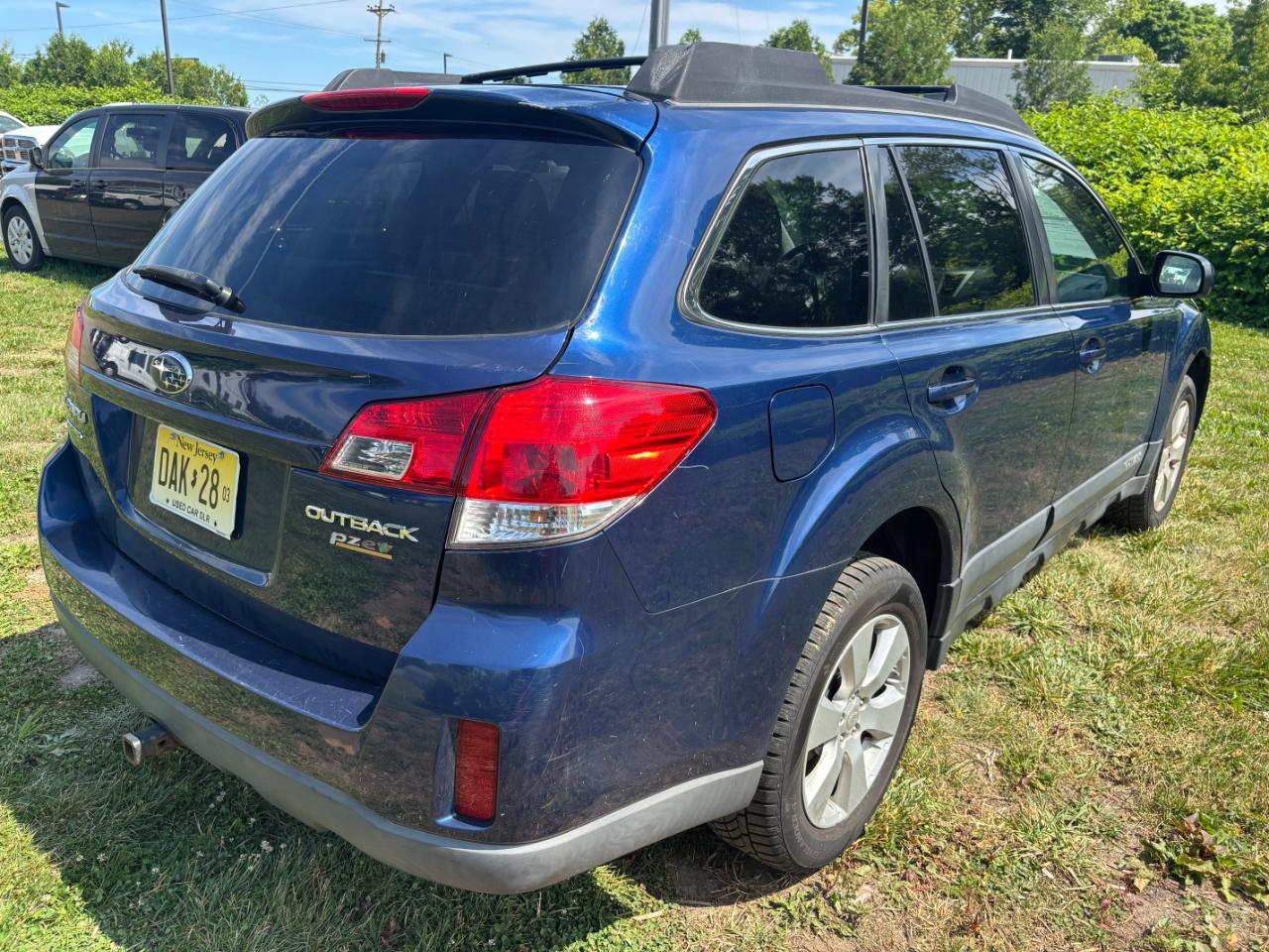 Subaru Outback 2.5i Premium 2010