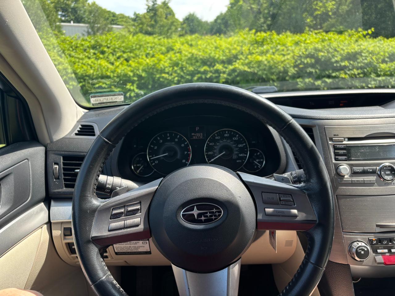 Subaru Outback 2.5i Premium 2010
