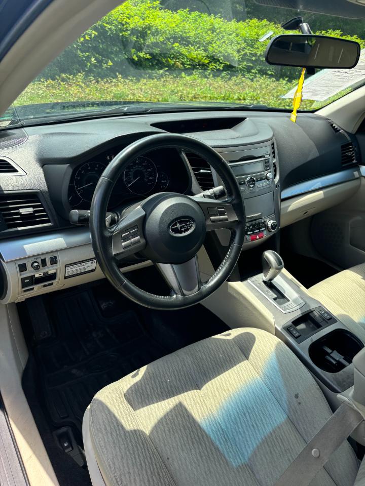 Subaru Outback 2.5i Premium 2010