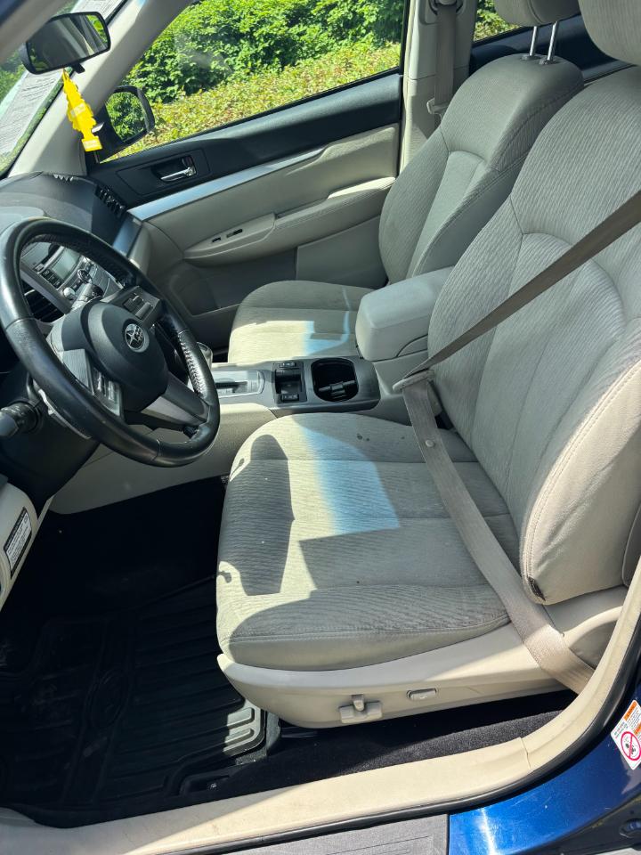Subaru Outback 2.5i Premium 2010