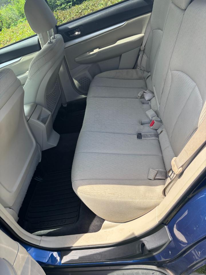 Subaru Outback 2.5i Premium 2010